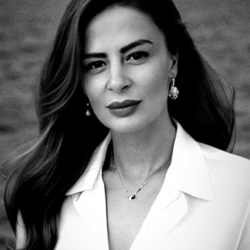 Yasemin Gore